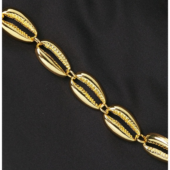 WeWoreWhat Black Bandana Top with Gold Shell Straps Size XS (NWT) - Picture 6 of 15